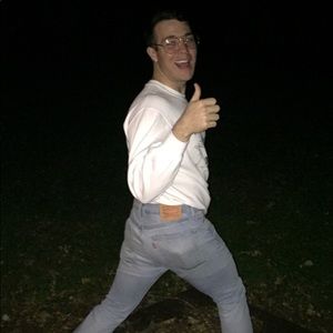 Meet your Posher, Brian